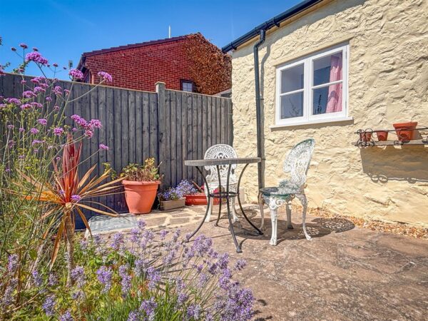 St. Andrews Road, Bridport