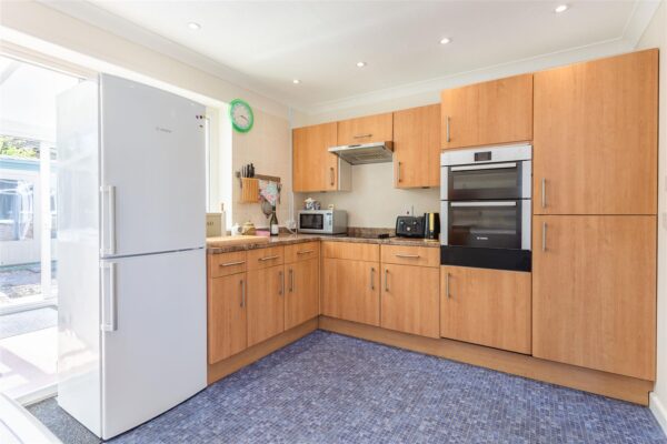 Wellfields Drive, Bridport