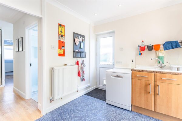 Wellfields Drive, Bridport