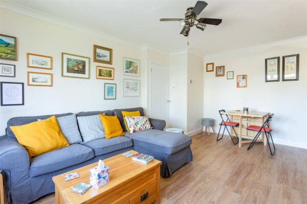 Wellfields Drive, Bridport