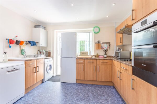 Wellfields Drive, Bridport