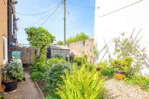 Sparacre Gardens, Bridport