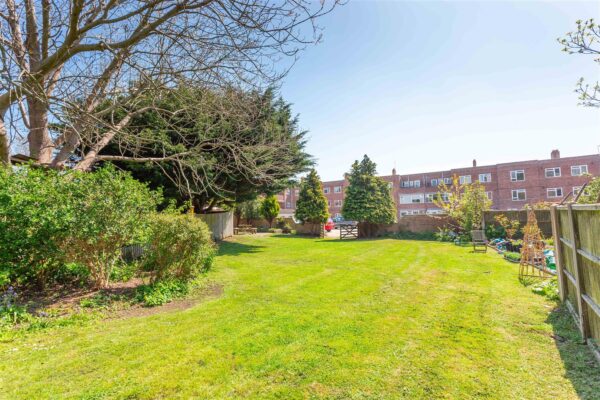 St Swithins Court, Bridport, Dorset