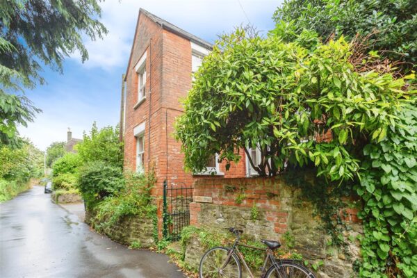 Fishweir Lane, Bridport