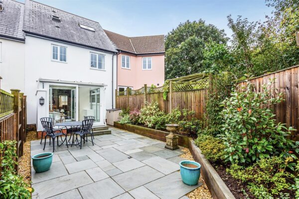 Flax Meadow Lane, Axminster