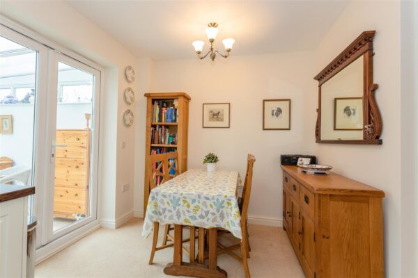 Flax Meadow Lane, Axminster