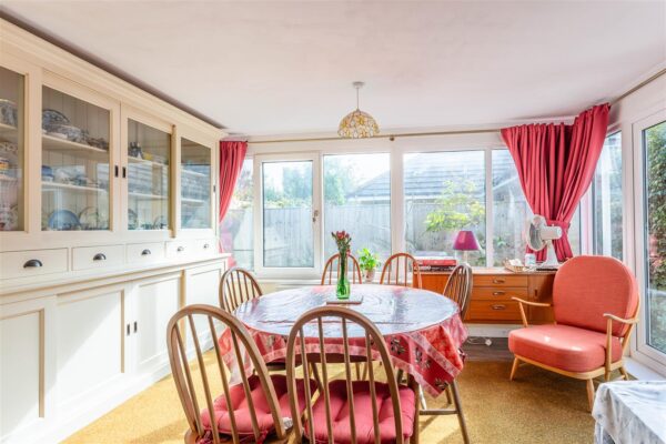 Lansdowne Road, Bridport