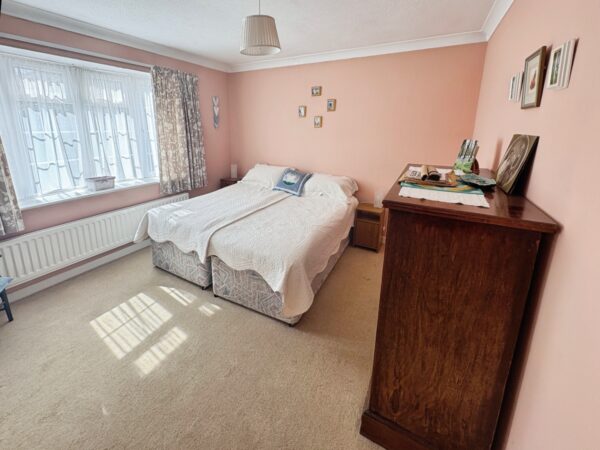 Stuart Way, Bridport