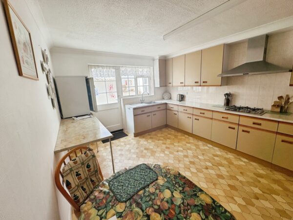 Stuart Way, Bridport
