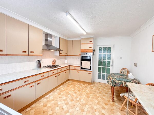 Stuart Way, Bridport