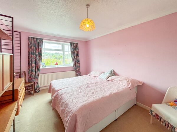 Stuart Way, Bridport