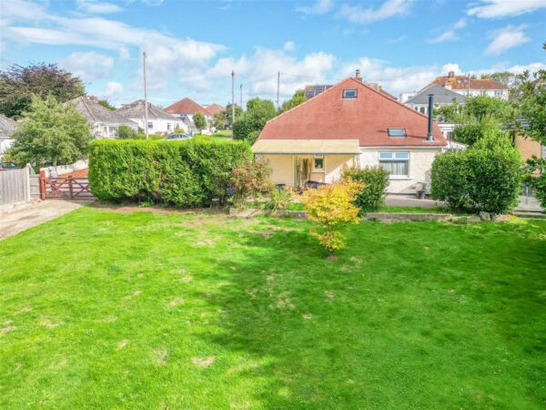 Lansdowne Road, Bridport