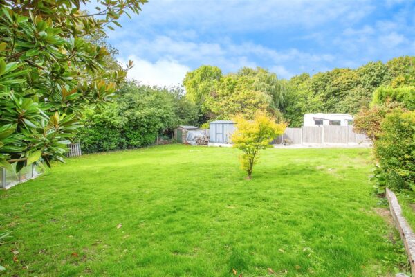 Lansdowne Road, Bridport