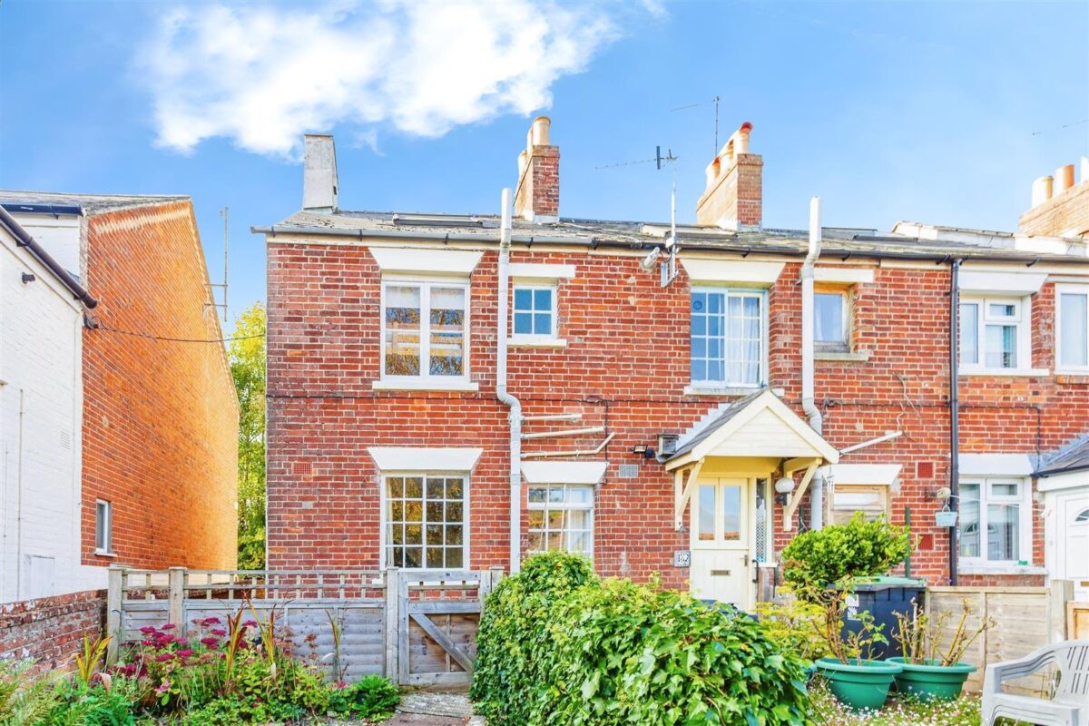 St. Andrews Road, Bridport