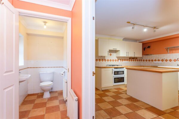 Chard Road, Axminster, Devon