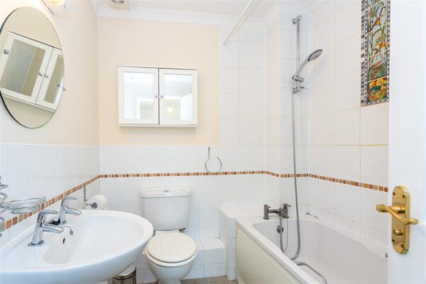 Chard Road, Axminster, Devon