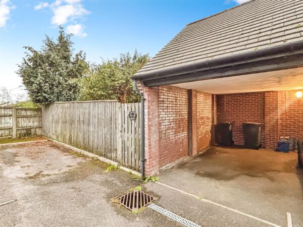 Chard Road, Axminster, Devon