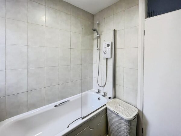 King Charles Way, Bridport