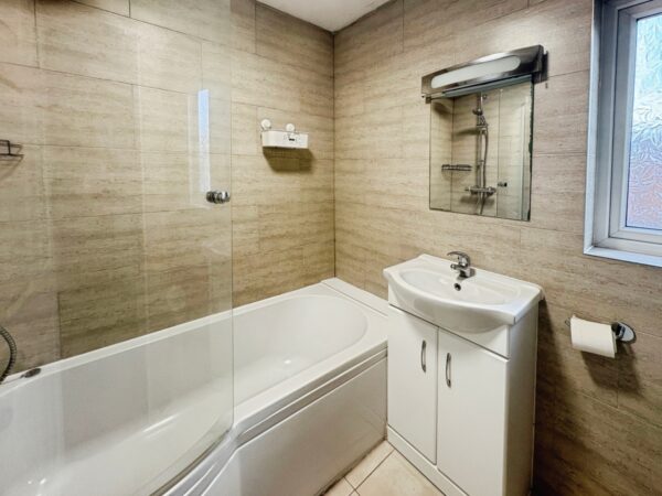 Buttercup Way, Bridport