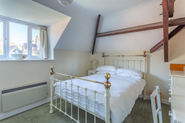 Barges Close, Litton Cheney, Dorchester