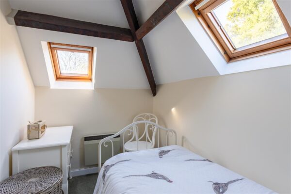 Barges Close, Litton Cheney, Dorchester