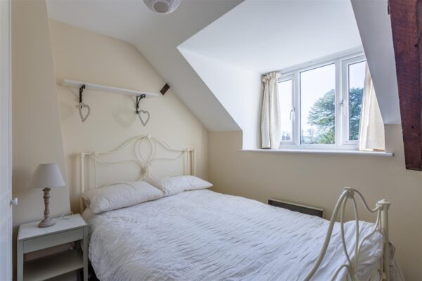 Barges Close, Litton Cheney, Dorchester