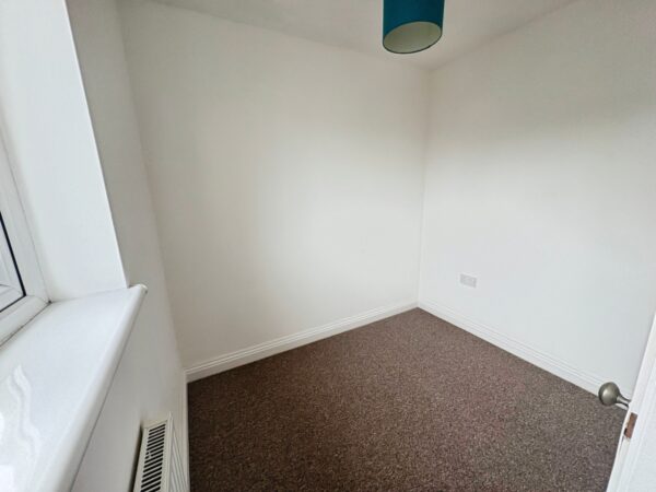 Buttercup Way, Bridport