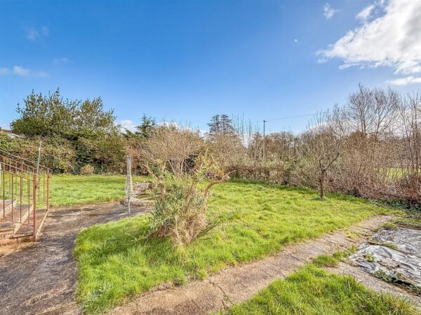 Nursery Gardens, Bridport
