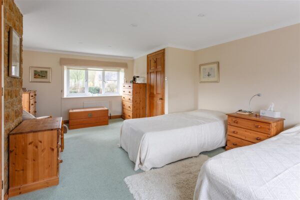 Symondsbury, Bridport