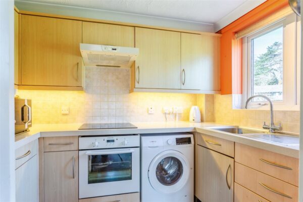 Peelers Court, St Andrews Road, Bridport