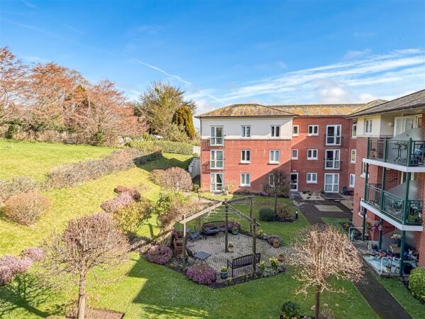 Peelers Court, St Andrews Road, Bridport