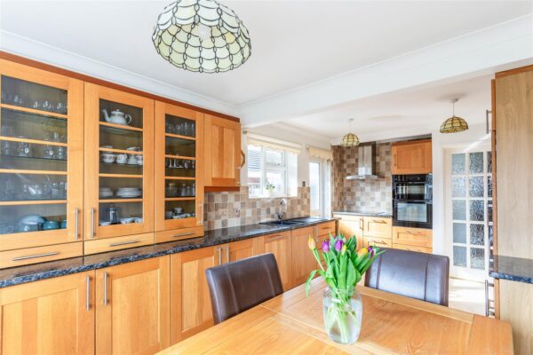 Canterbury Close, Feniton, Honiton