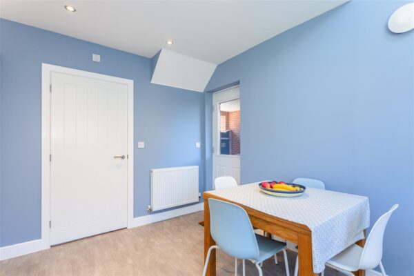 Woodberry Down Way, Lyme Regis