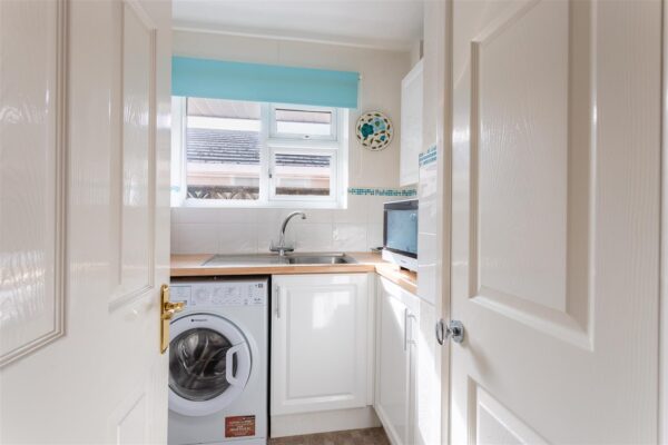 Canterbury Close, Feniton, Honiton