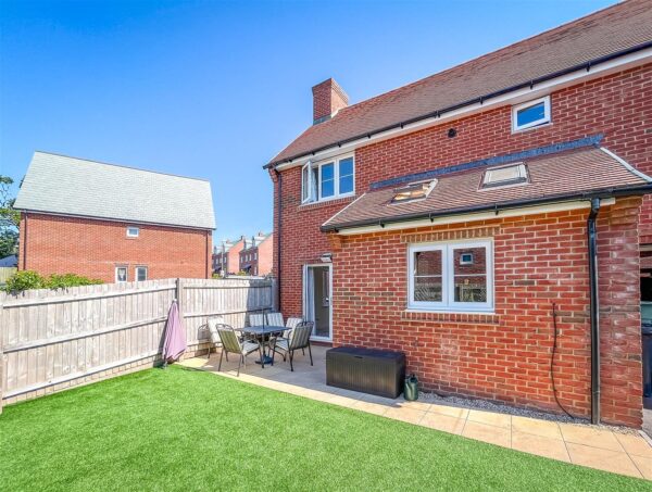 Woodberry Down Way, Lyme Regis