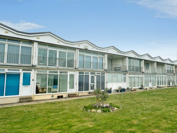 Kingfisher Court, West Bay