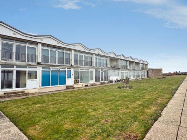 Kingfisher Court, West Bay