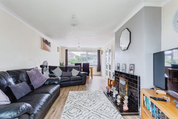 Myrtle Close, Beaminster