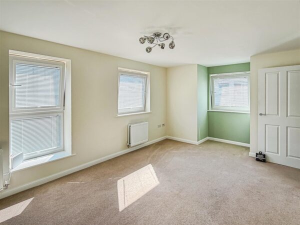 Churchill Rise, Axminster