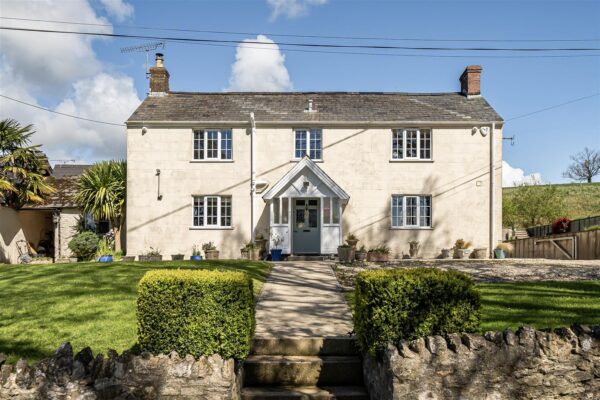 Wootton Fitzpaine ,Nr Bridport