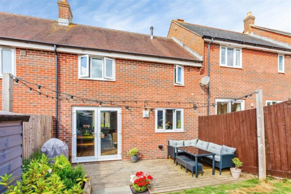 Gundry Road, Bothenhampton, Bridport