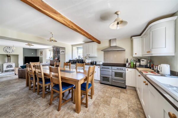 Wootton Fitzpaine ,Nr Bridport
