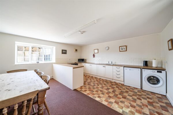 Wootton Fitzpaine ,Nr Bridport