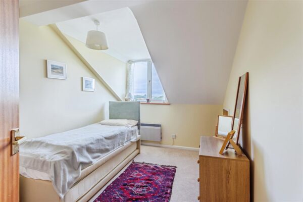13 Down End Court, Bridport